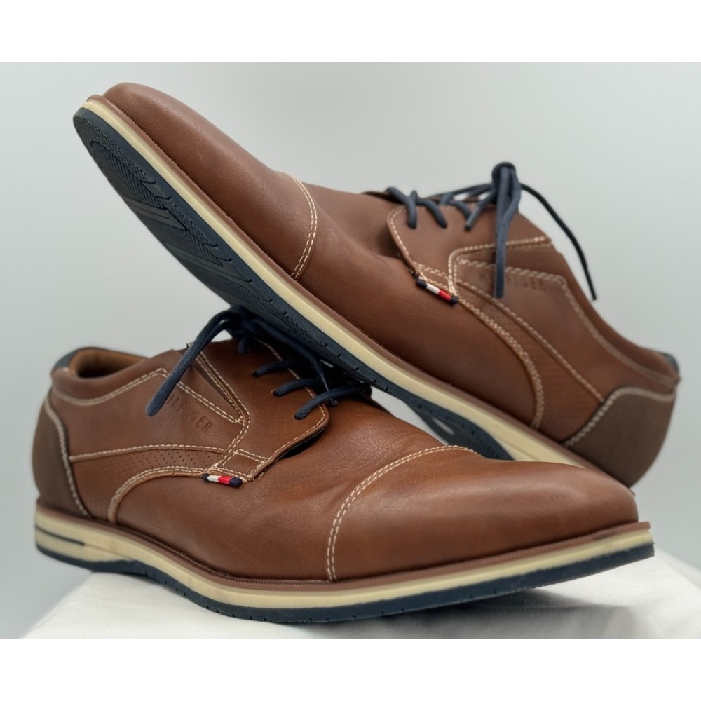Tommy Hilfiger Men's Leather Casual Shoes - Size 11 - Very Good Condition